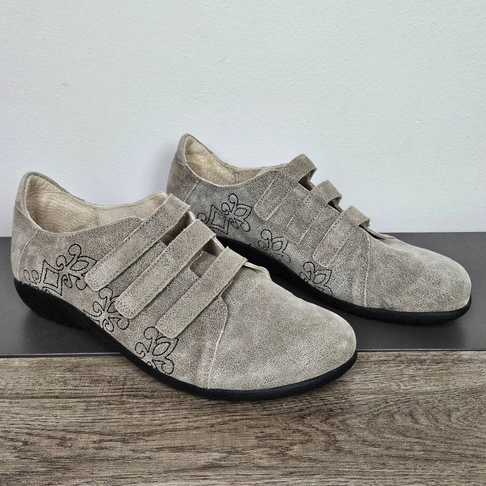 Naot Mihi Comfort Shoes Womens Sz 41 US 10 10.5 Suede Embroidered Speckled Beige